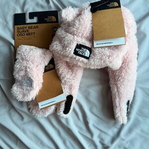 NWT North Face Baby Hat and Gloves